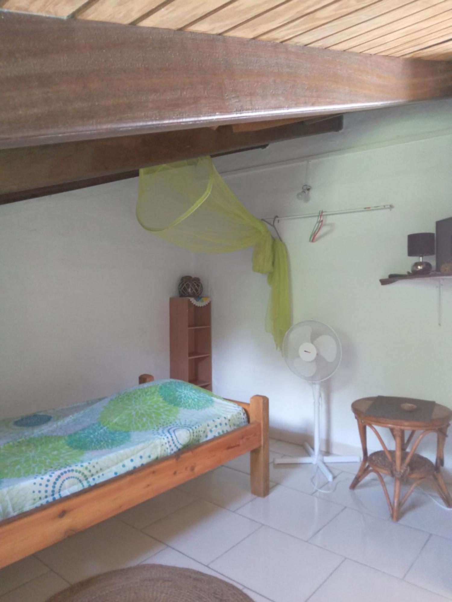 Nouveau Logement Neuf Prix Attractif Chambre Simple Ou Double Haut De Villa Terrasse Vue Sur Mer Bouillante Buitenkant foto